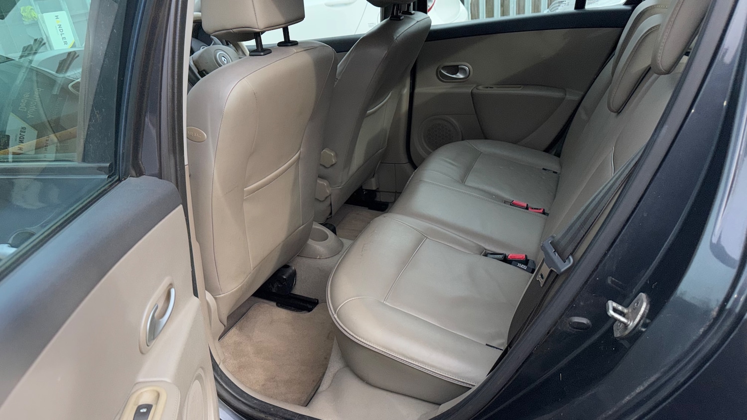 Used Renault Clio 2008 for sale - 77588696: Photo 17