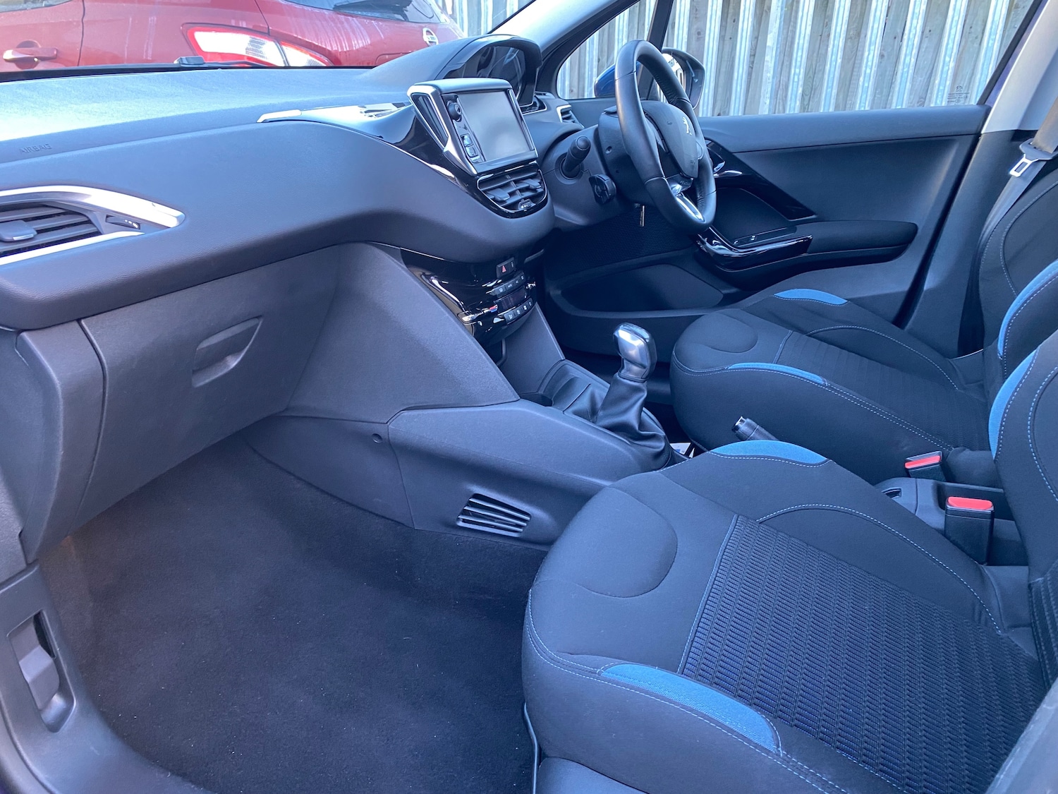 Used Peugeot 208 for sale - 77241481: Photo 21