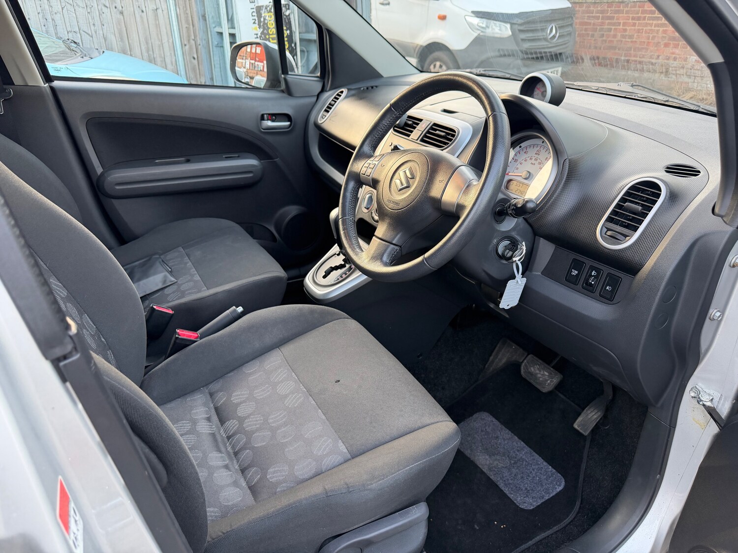 Used Suzuki Splash 2009 for sale - 77872241: Photo 9