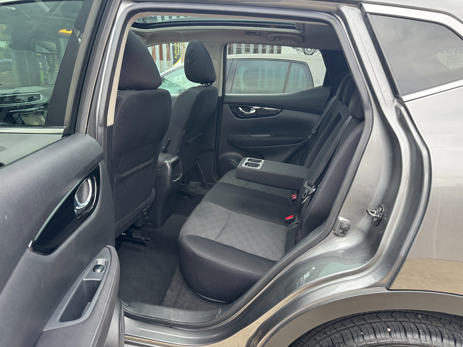 Vehicle 28