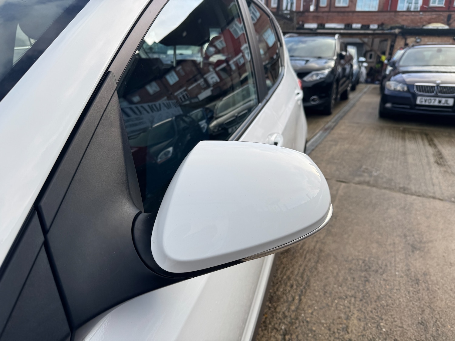 Used Hyundai i10 2014 for sale - 77520036: Photo 12