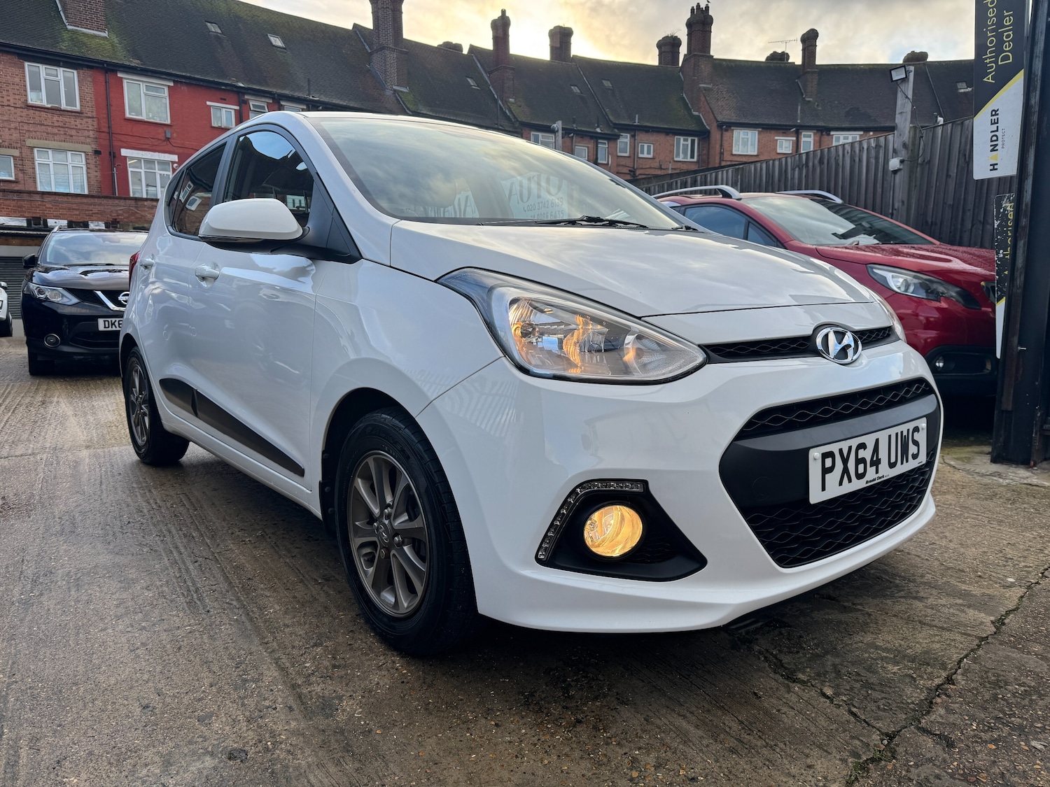 Used Hyundai i10 2014 for sale - 77520036: Photo 17