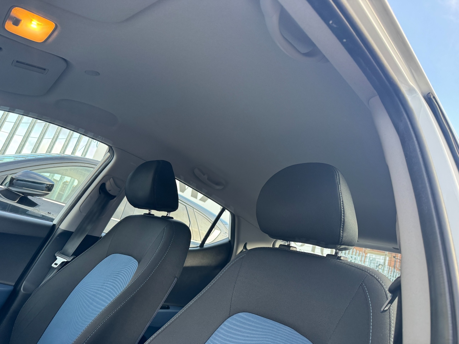 Used Hyundai i10 2014 for sale - 77520036: Photo 29