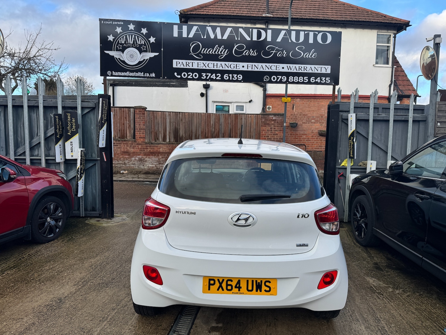 Used Hyundai i10 2014 for sale - 77520036: Photo 4