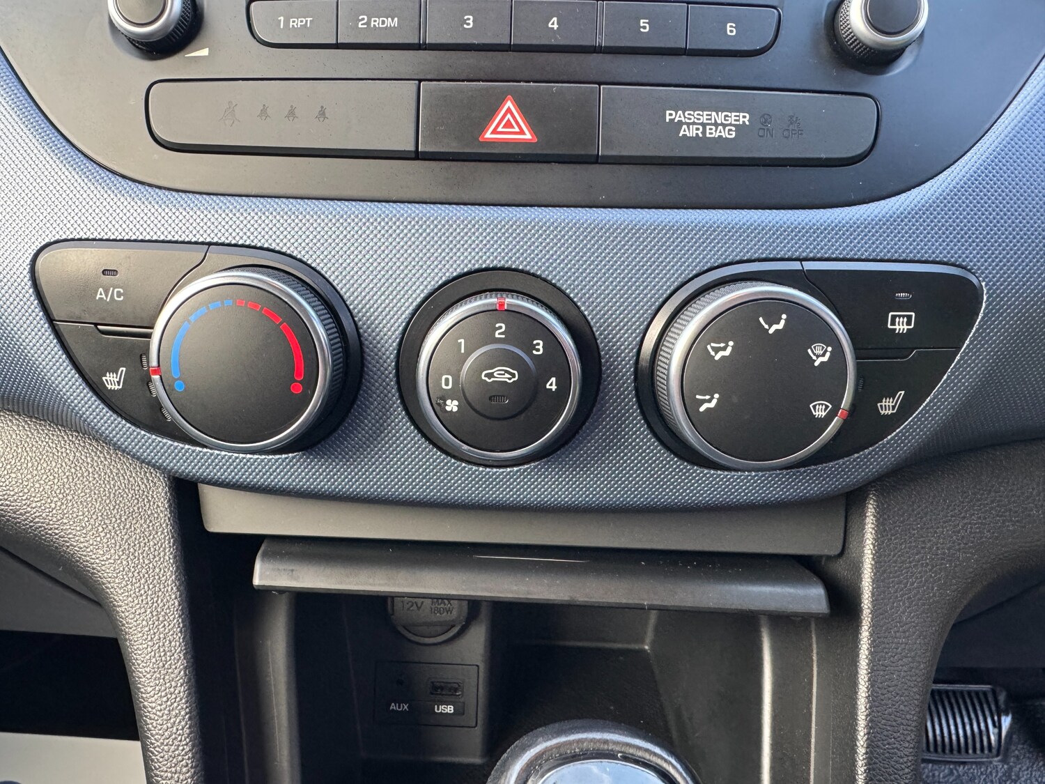 Used Hyundai i10 2014 for sale - 77520036: Photo 73