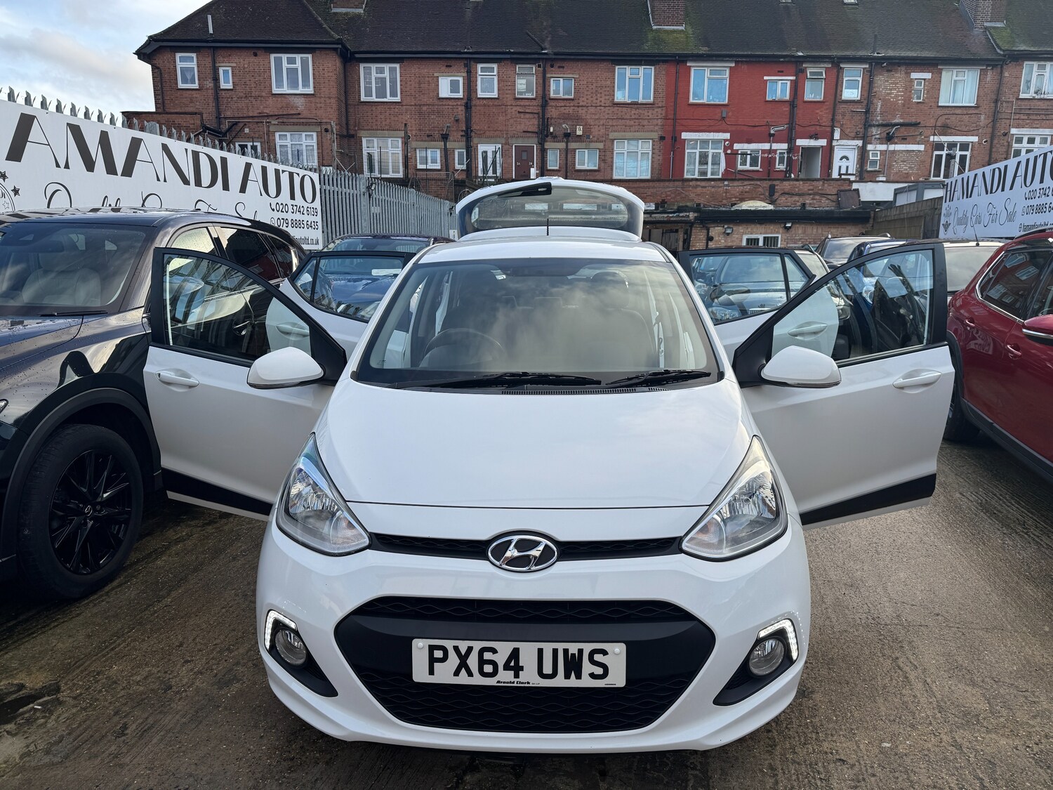 Used Hyundai i10 2014 for sale - 77520036: Photo 85