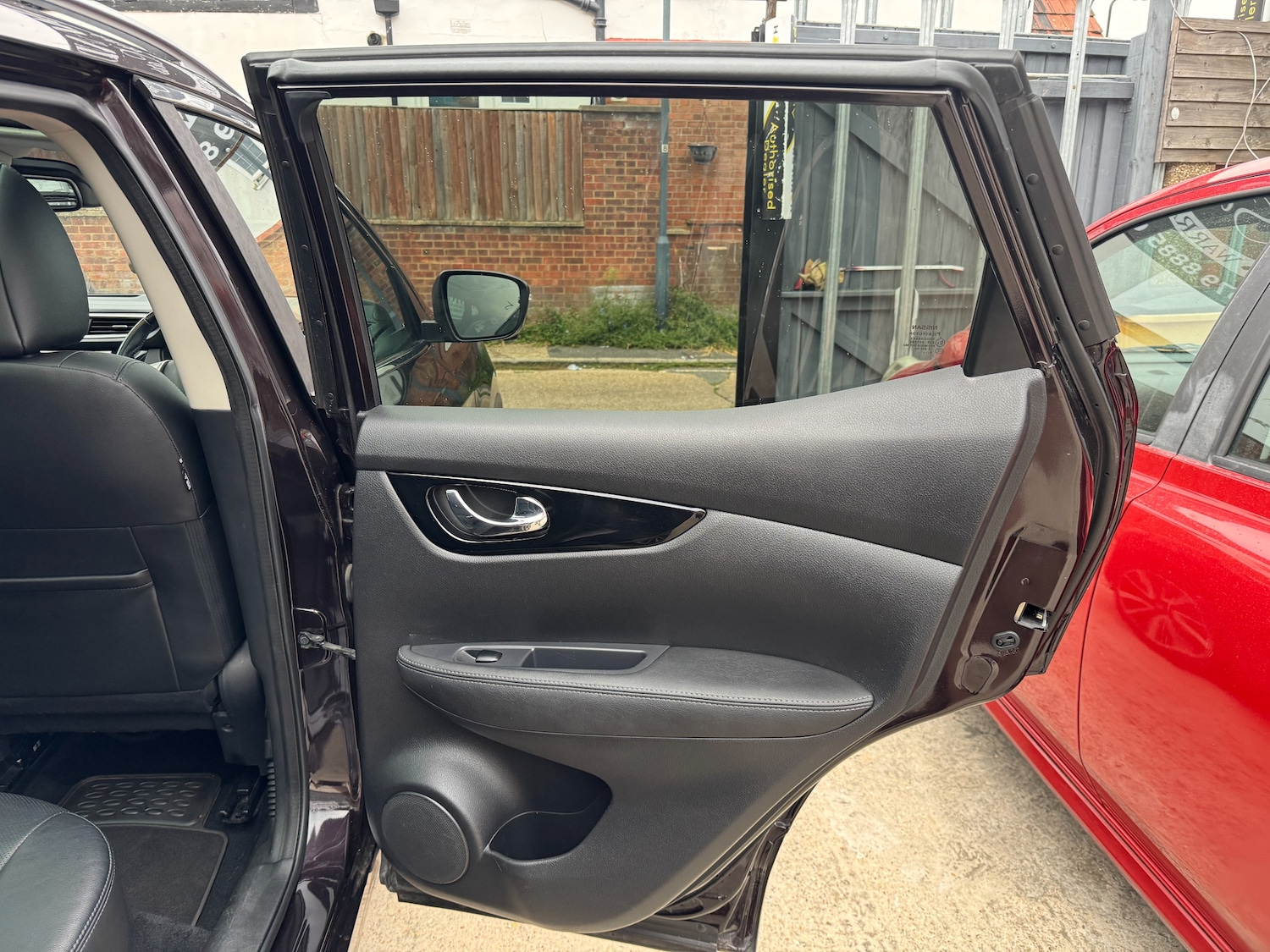 Used Nissan Qashqai 2015 for sale - 76586765: Photo 28