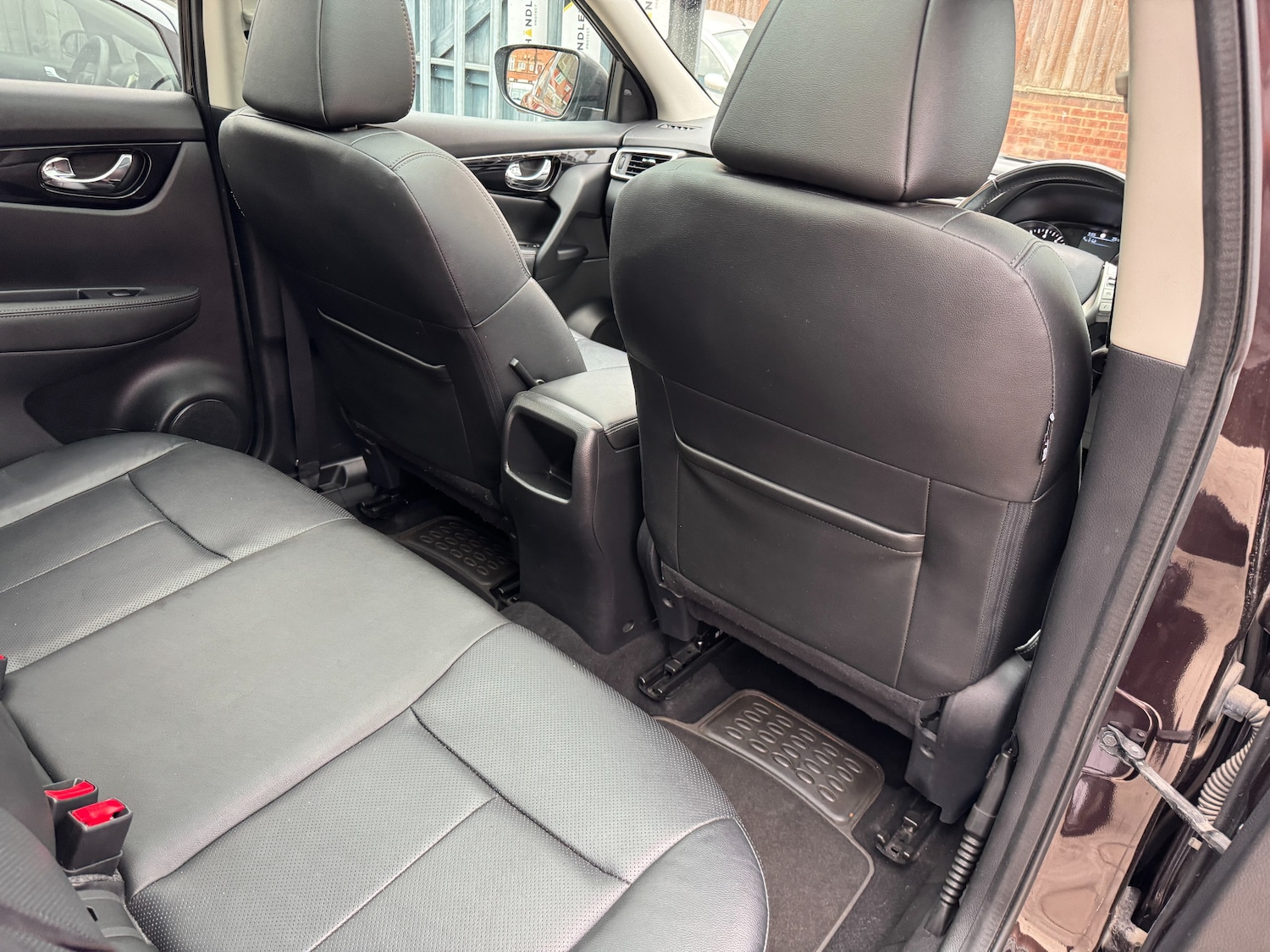 Used Nissan Qashqai 2015 for sale - 76586765: Photo 30