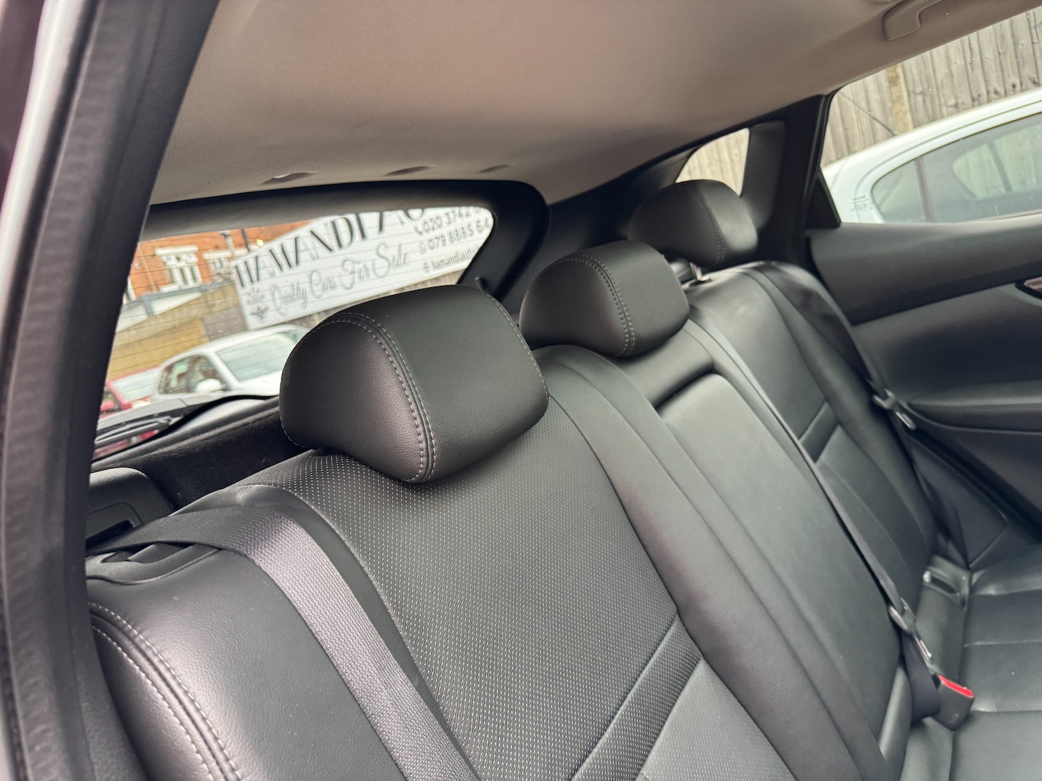 Used Nissan Qashqai 2015 for sale - 76586765: Photo 31