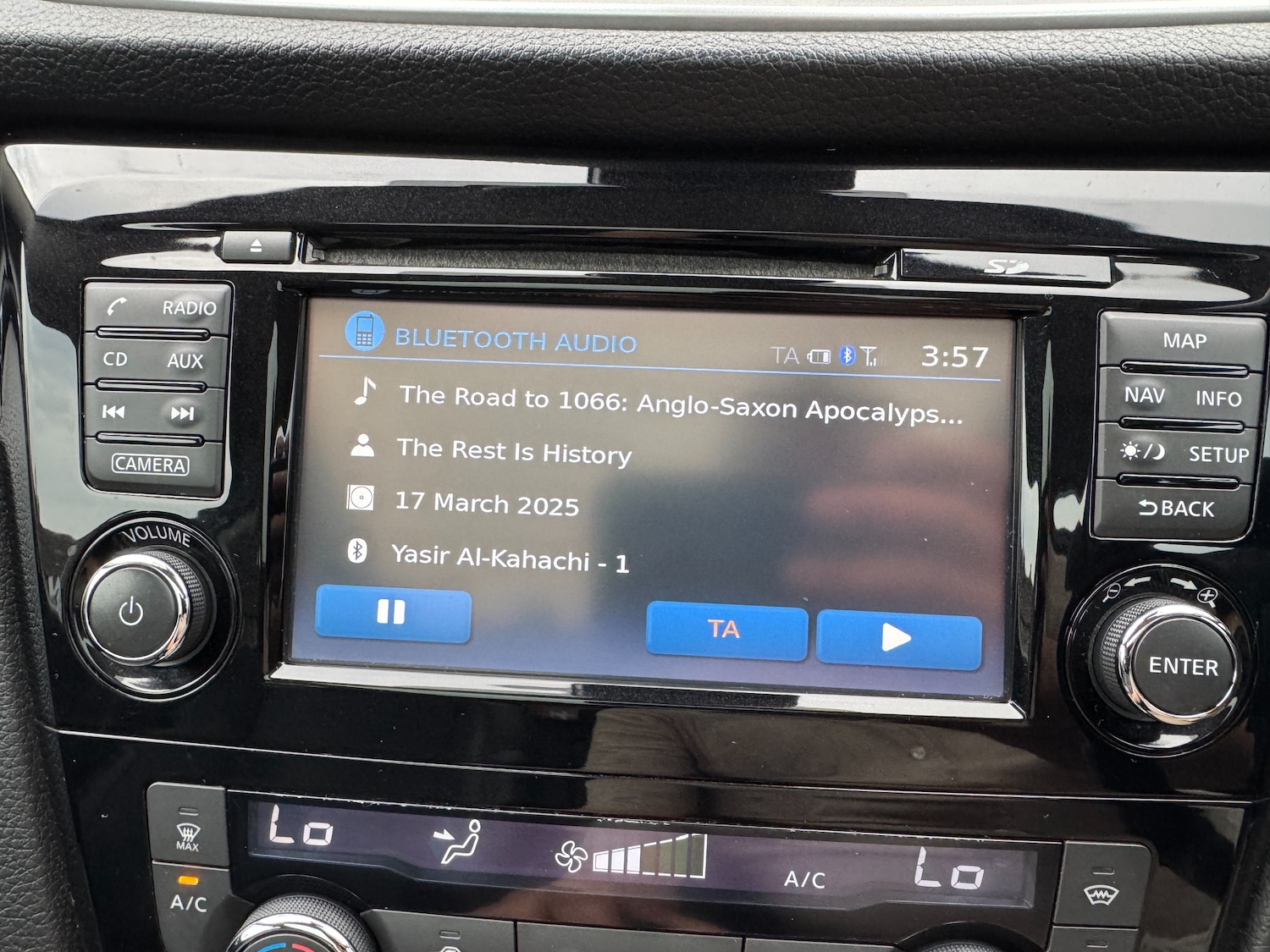 Used Nissan Qashqai 2015 for sale - 76586765: Photo 50