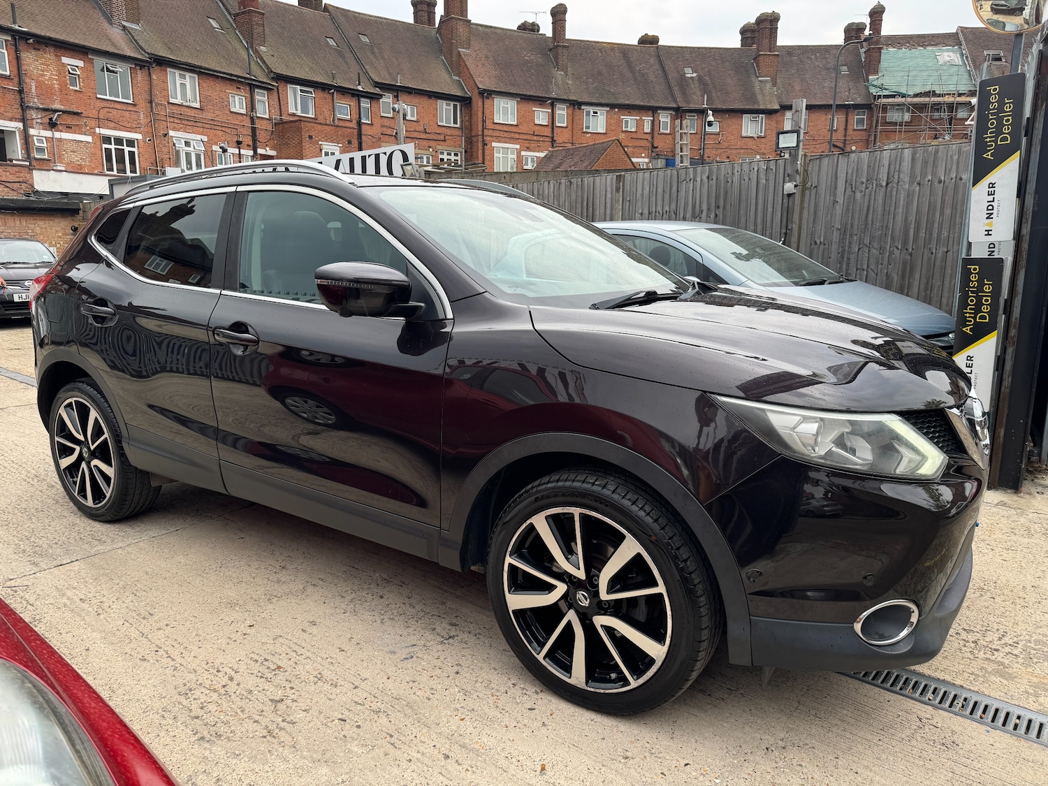 Used Nissan Qashqai 2015 for sale - 76586765: Photo 6