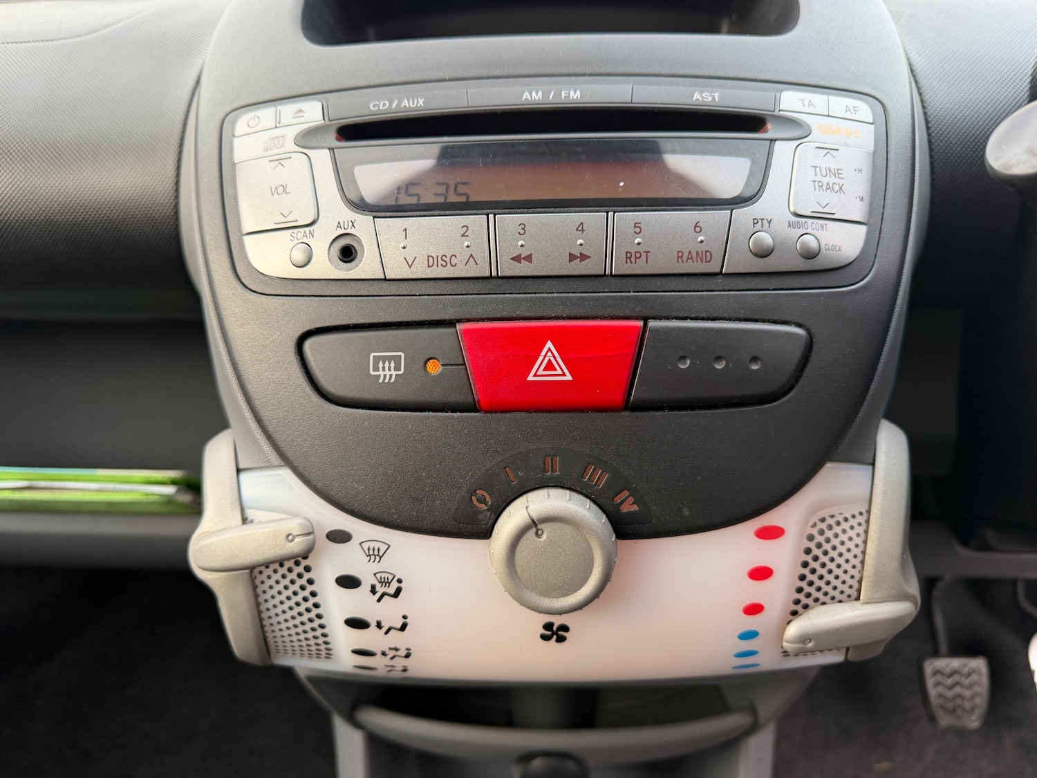 Used Peugeot 107 2009 for sale - 77562655: Photo 16