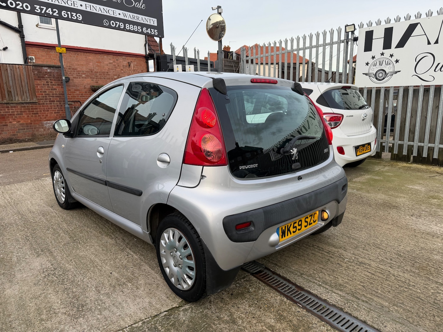Used Peugeot 107 2009 for sale - 77562655: Photo 3