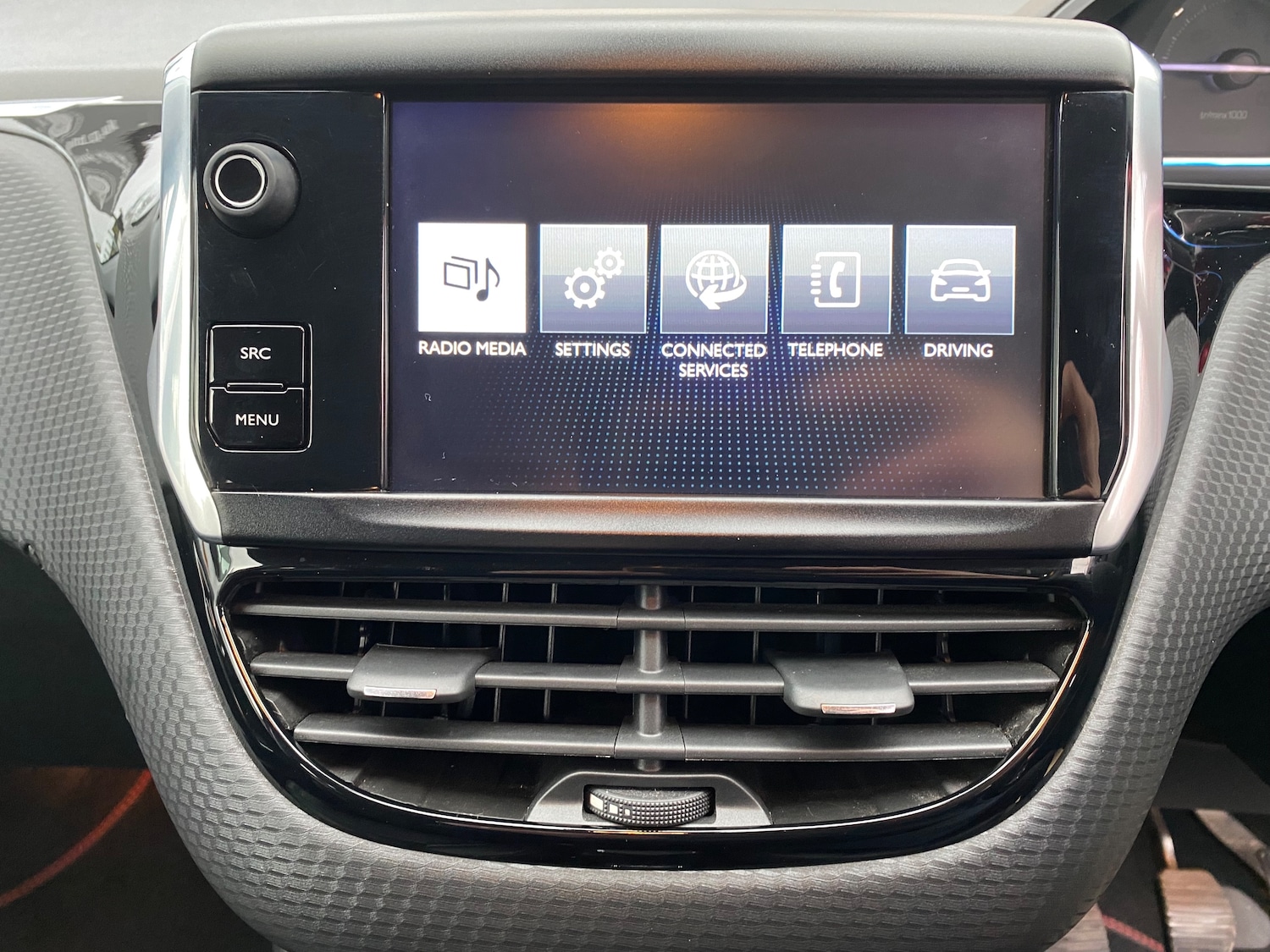 Used Peugeot 2008 2016 for sale - 76635059: Photo 21