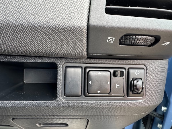 Used Nissan Micra 2007 for sale - 76140869: Photo 47