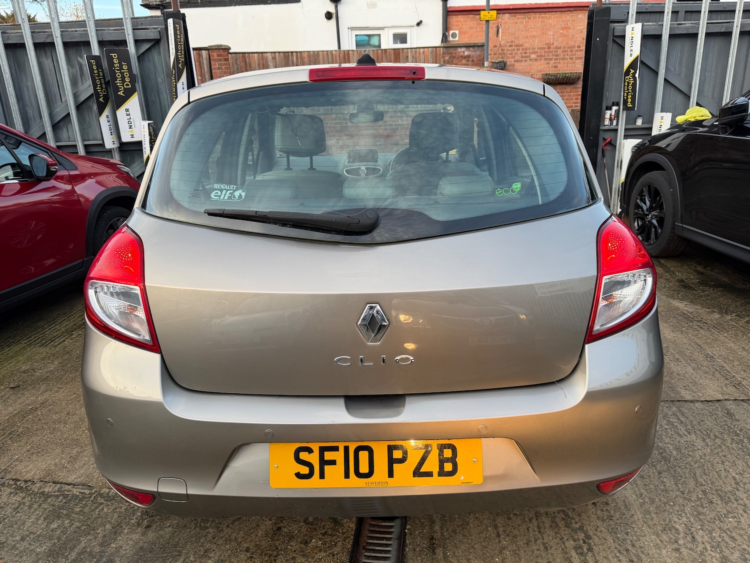 Used Renault Clio for sale - 77872244: Photo 3