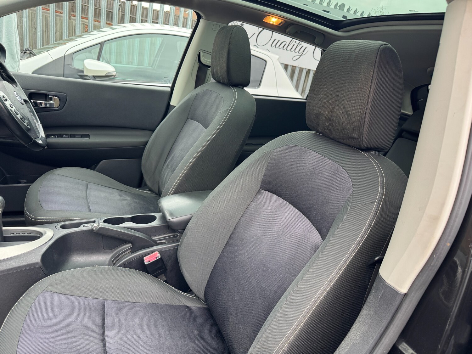 Used Nissan Qashqai 2013 for sale - 78103577: Photo 24