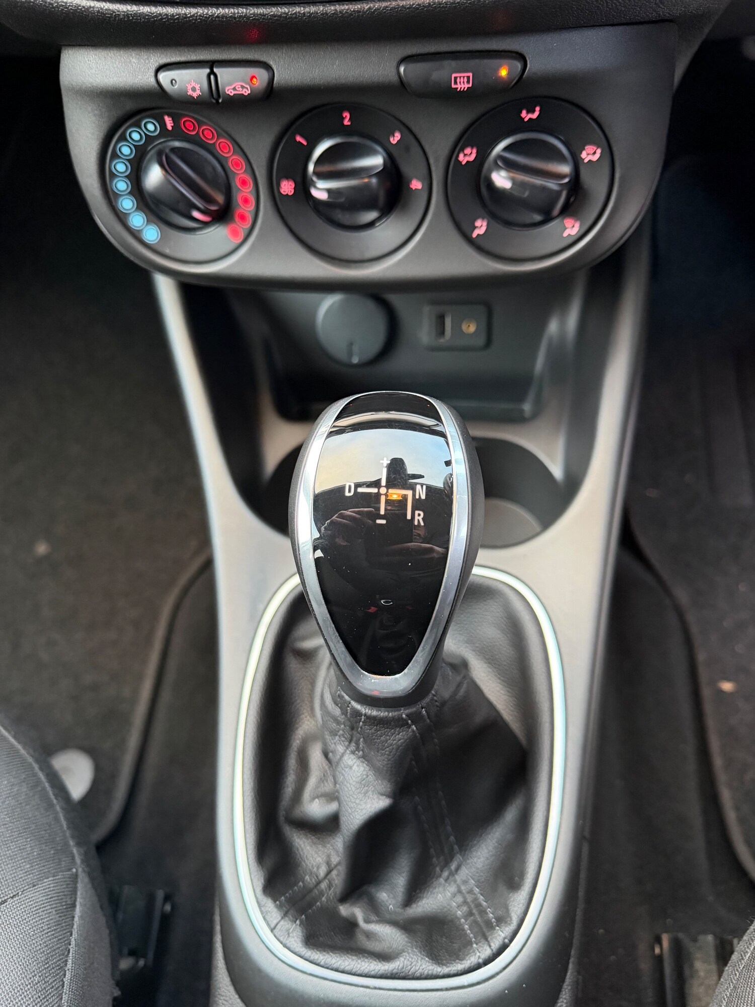 Used Vauxhall Corsa for sale - 77872218: Photo 28