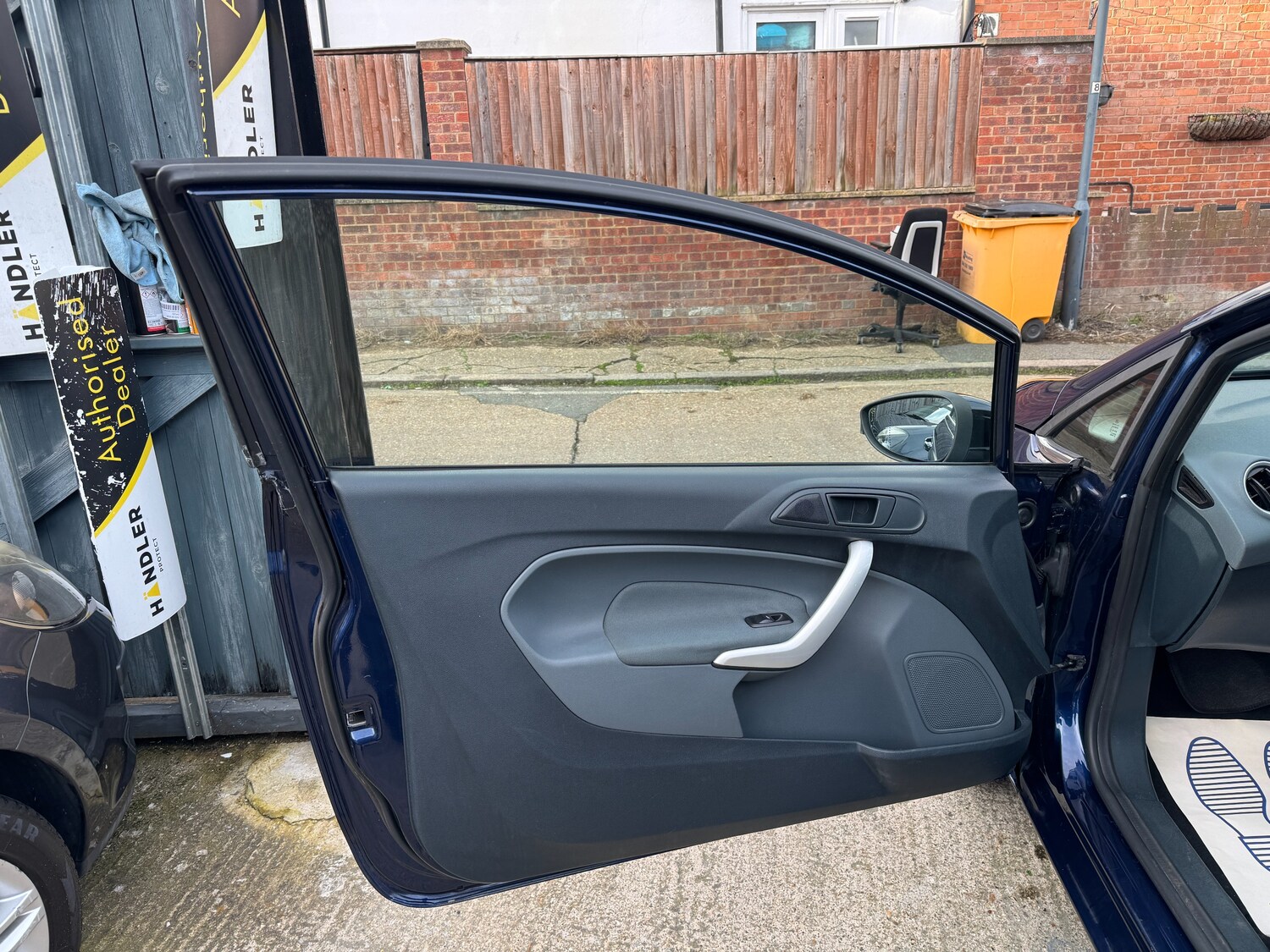 Used Ford Fiesta 2010 for sale - 77885513: Photo 20