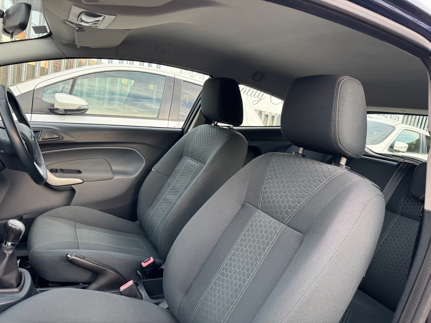 Used Ford Fiesta 2010 for sale - 77885513: Photo 26