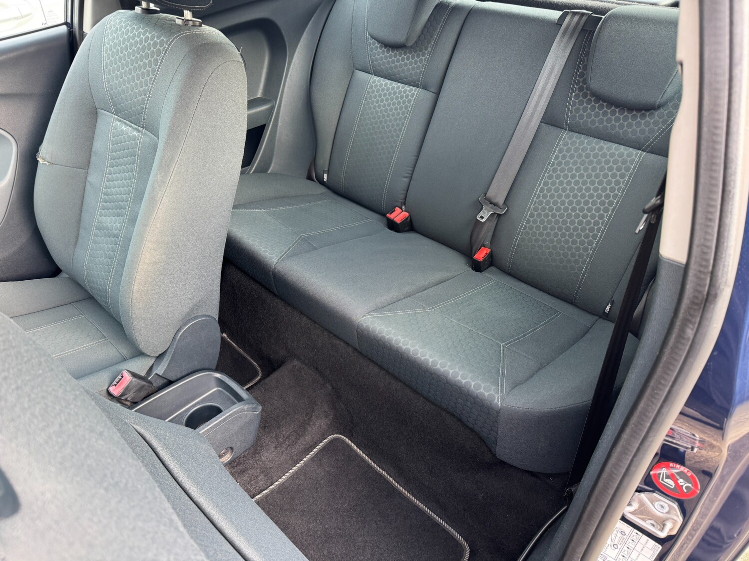 Used Ford Fiesta 2010 for sale - 77885513: Photo 28