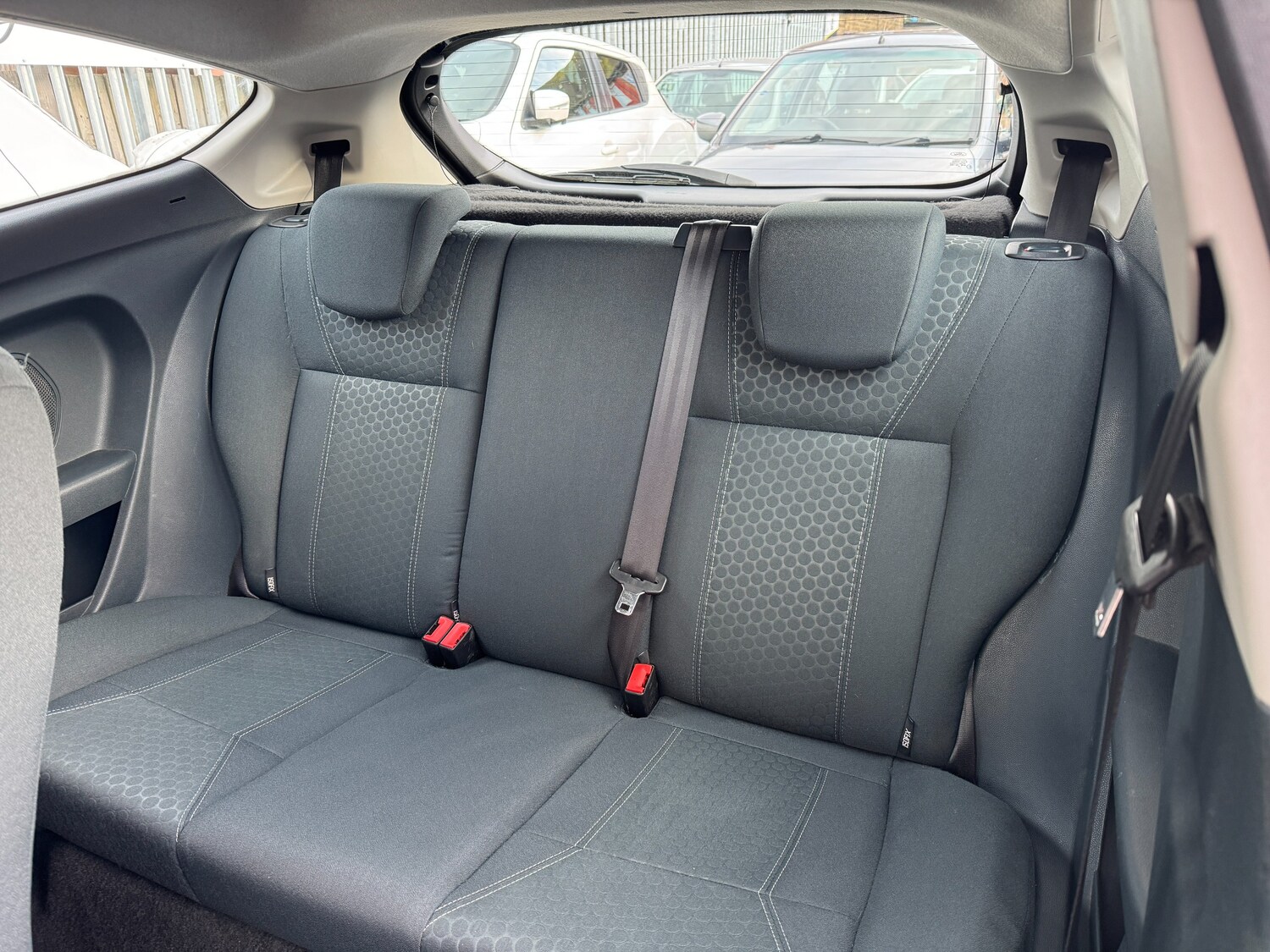 Used Ford Fiesta 2010 for sale - 77885513: Photo 29