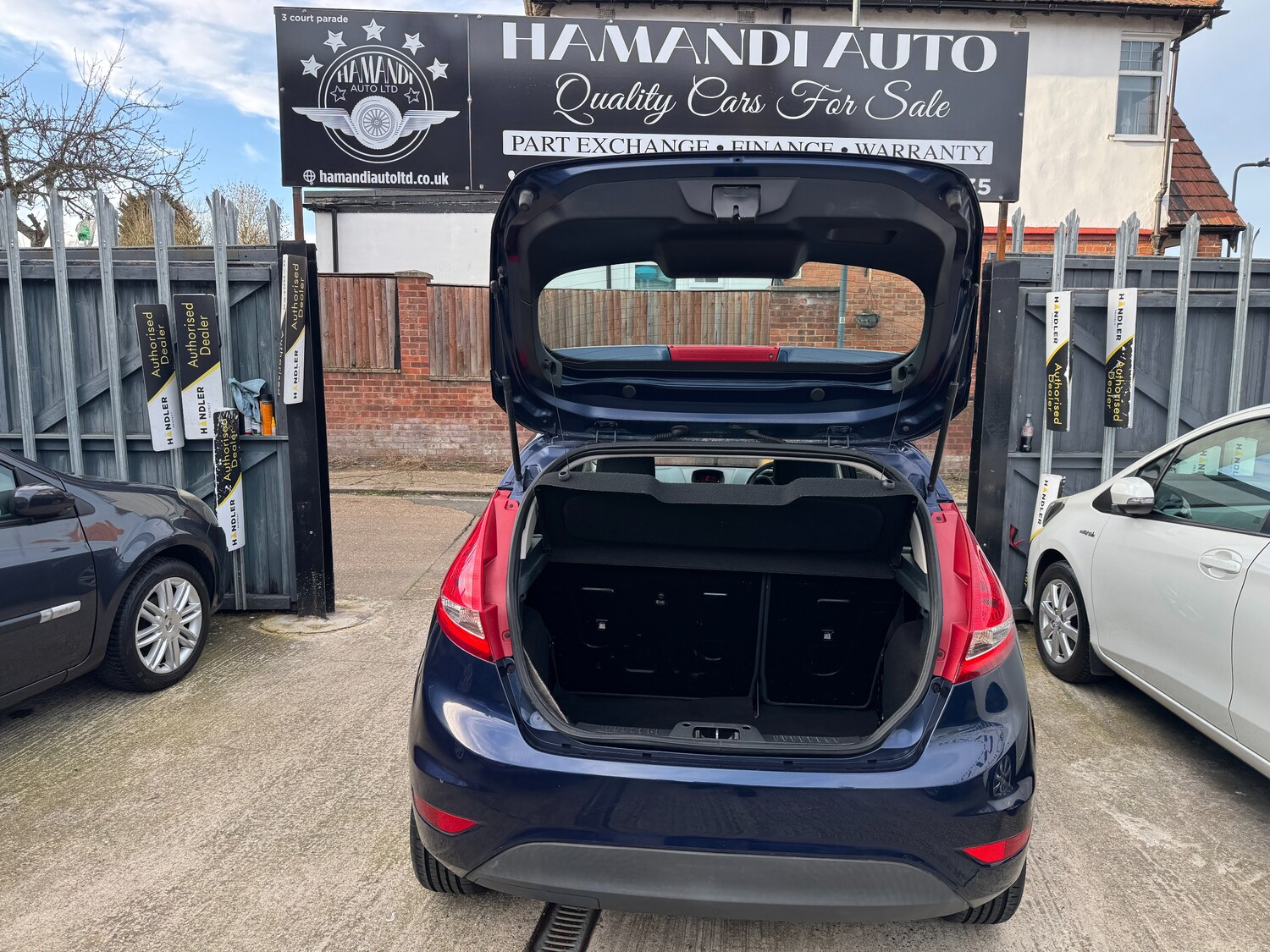 Used Ford Fiesta 2010 for sale - 77885513: Photo 31