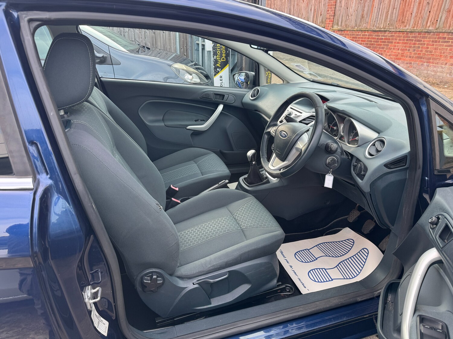 Used Ford Fiesta 2010 for sale - 77885513: Photo 37