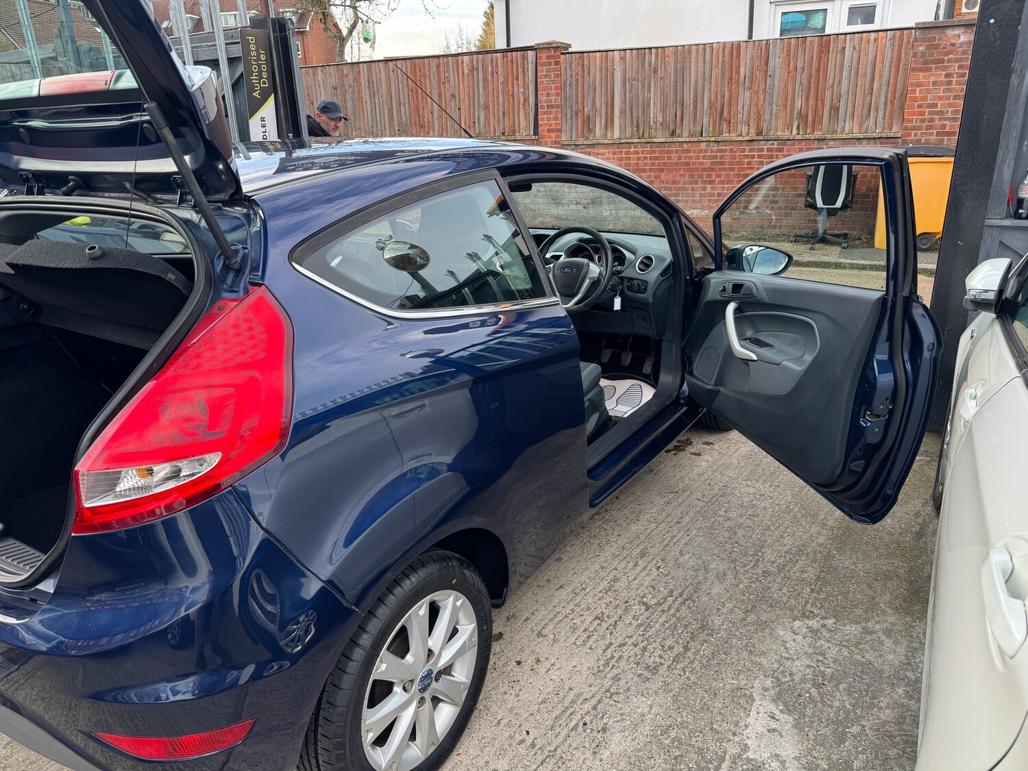 Used Ford Fiesta 2010 for sale - 77885513: Photo 65