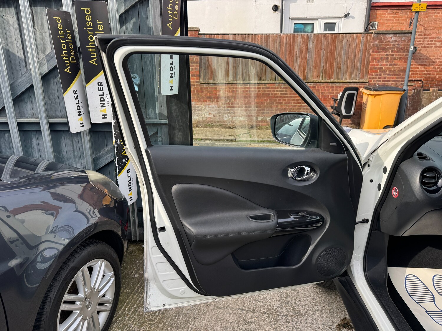 Used Nissan Juke 2016 for sale - 77971852: Photo 17