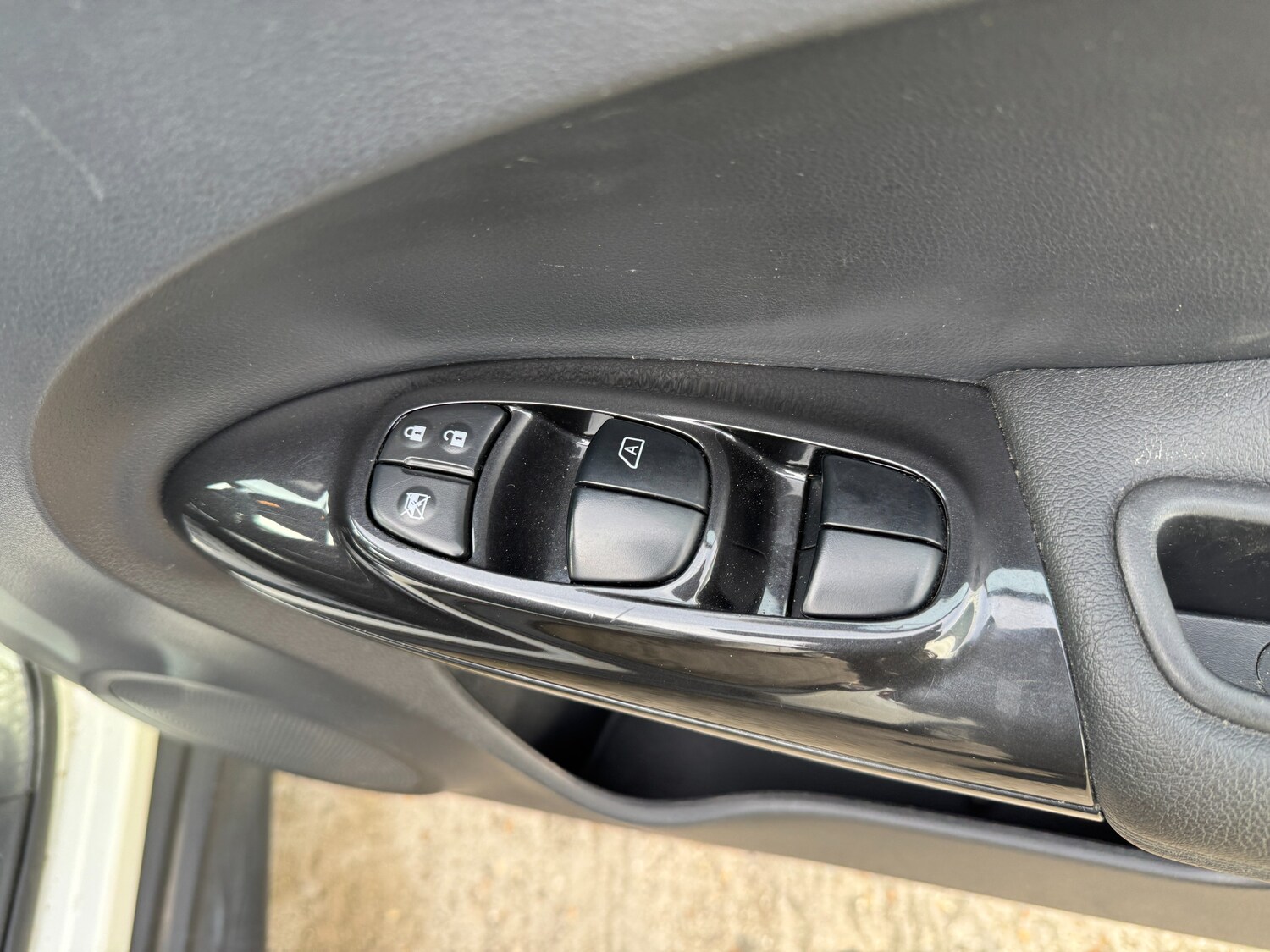 Used Nissan Juke 2016 for sale - 77971852: Photo 42