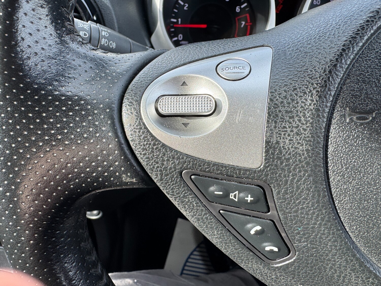 Used Nissan Juke 2016 for sale - 77971852: Photo 55