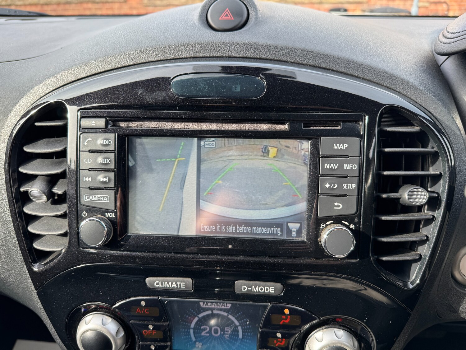 Used Nissan Juke 2016 for sale - 77971852: Photo 59