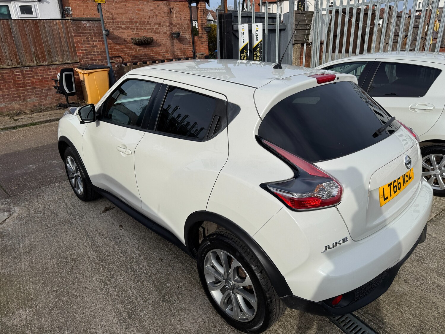 Used Nissan Juke 2016 for sale - 77971852: Photo 82