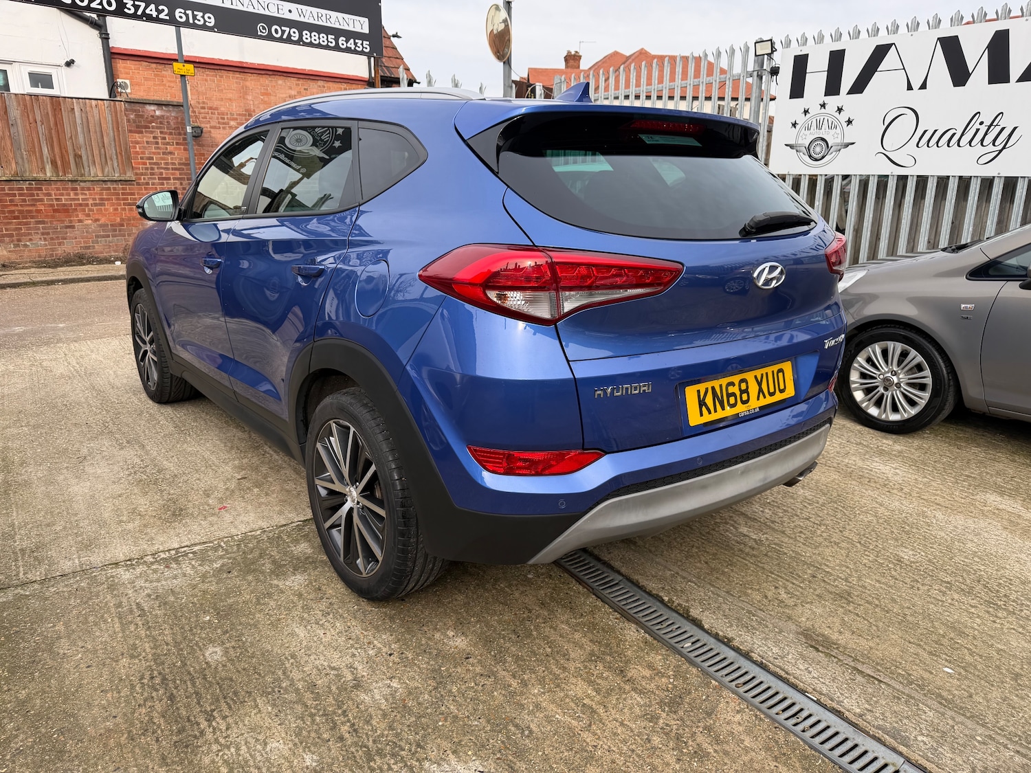 Used Hyundai TUCSON for sale - 77872233: Photo 2