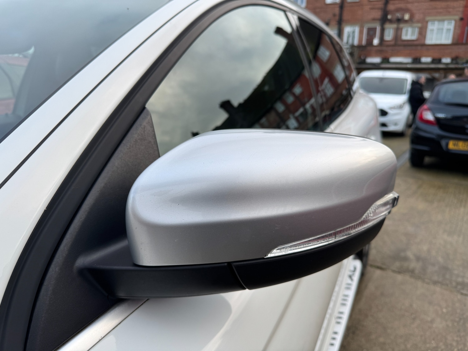 Used Volvo XC60 2014 for sale - 77043115: Photo 14