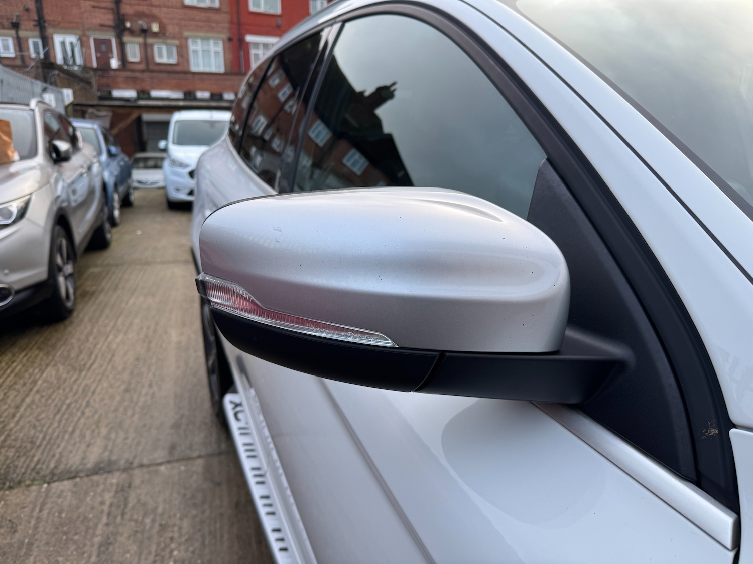 Used Volvo XC60 2014 for sale - 77043115: Photo 15