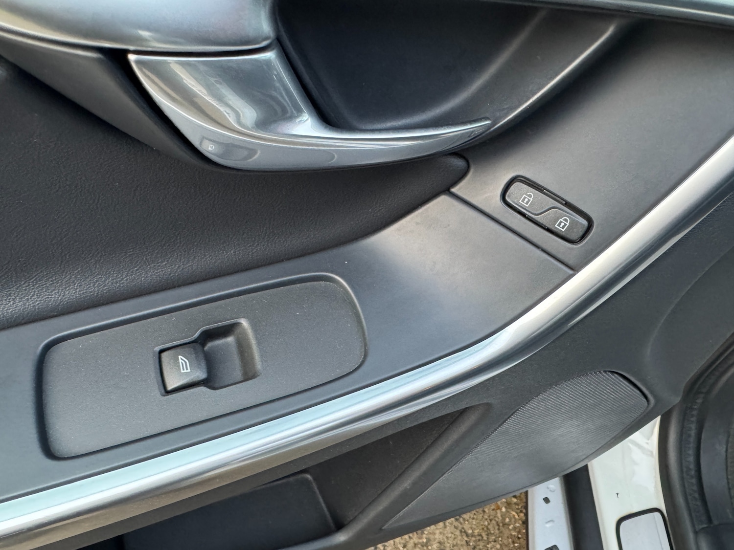 Used Volvo XC60 2014 for sale - 77043115: Photo 19