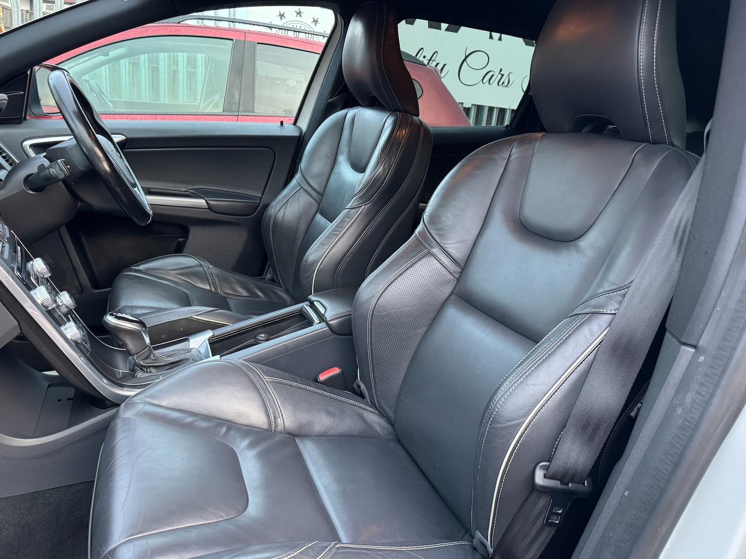 Used Volvo XC60 2014 for sale - 77043115: Photo 24