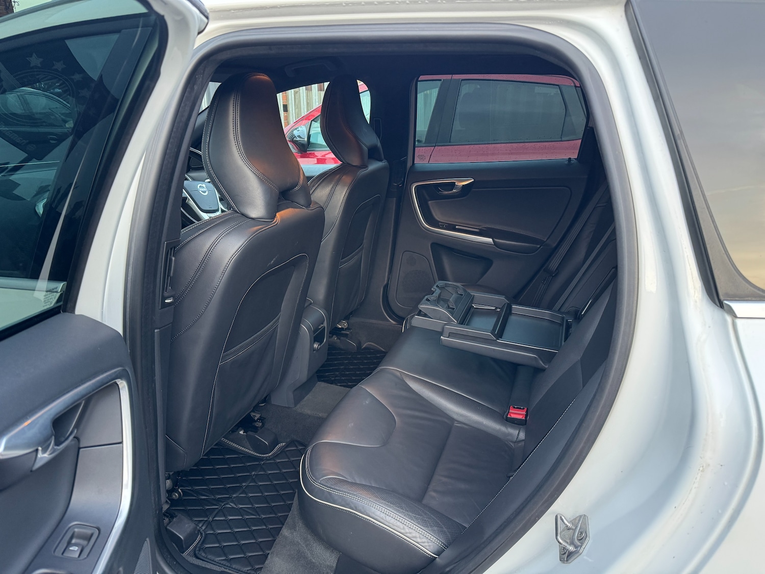 Used Volvo XC60 2014 for sale - 77043115: Photo 31