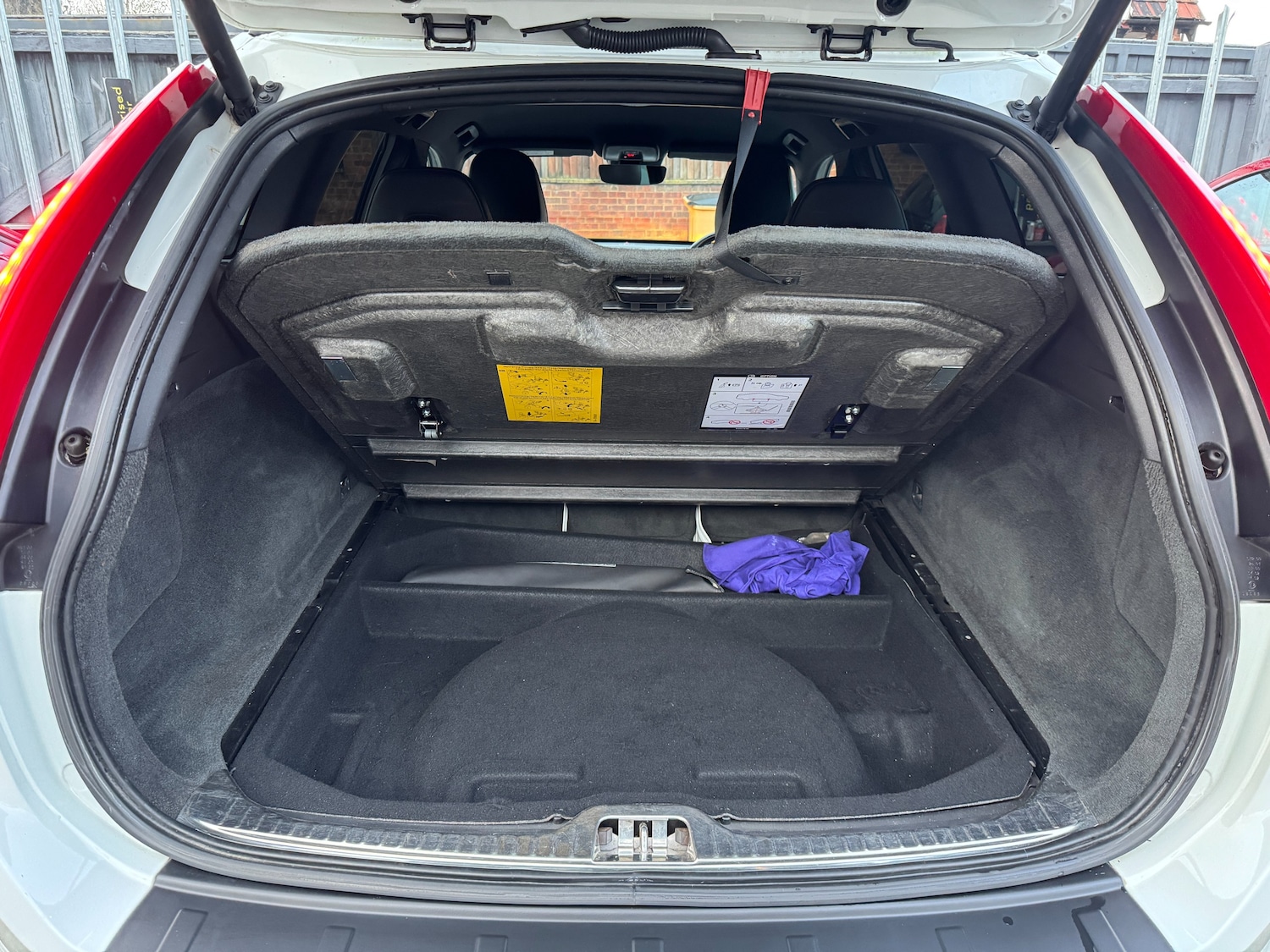 Used Volvo XC60 2014 for sale - 77043115: Photo 38