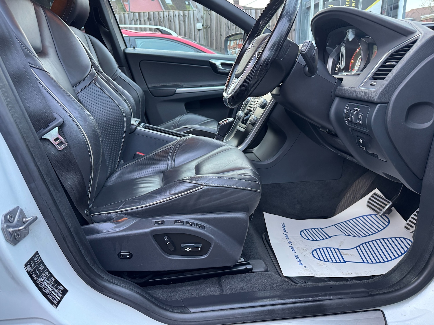 Used Volvo XC60 2014 for sale - 77043115: Photo 51