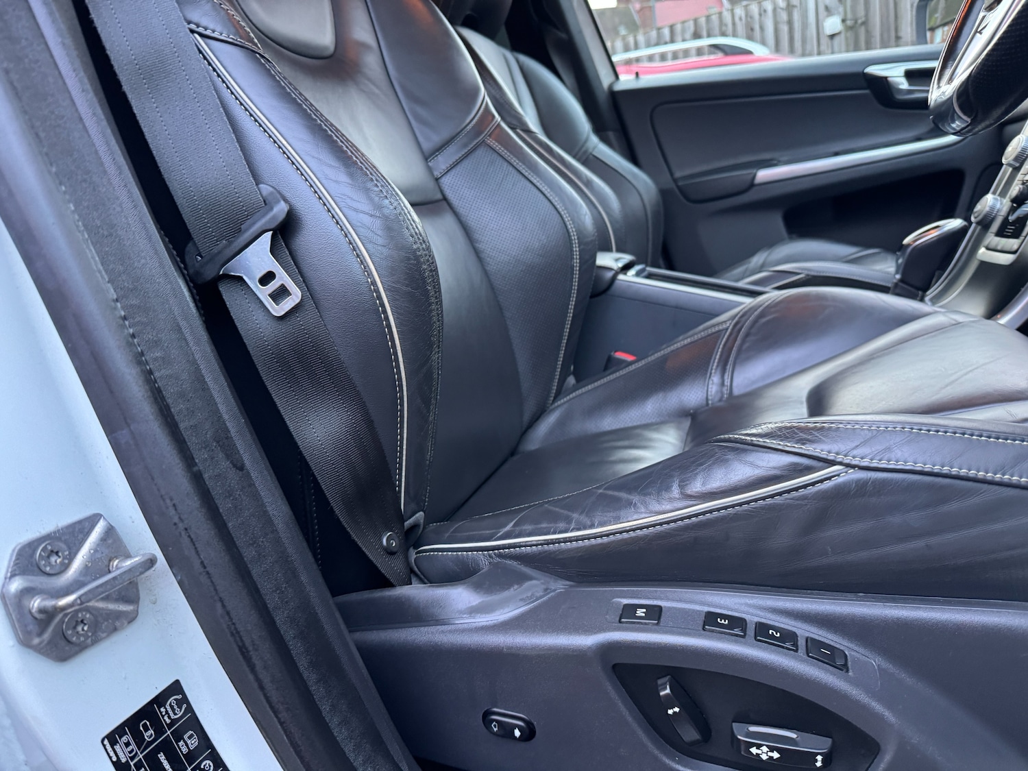 Used Volvo XC60 2014 for sale - 77043115: Photo 55