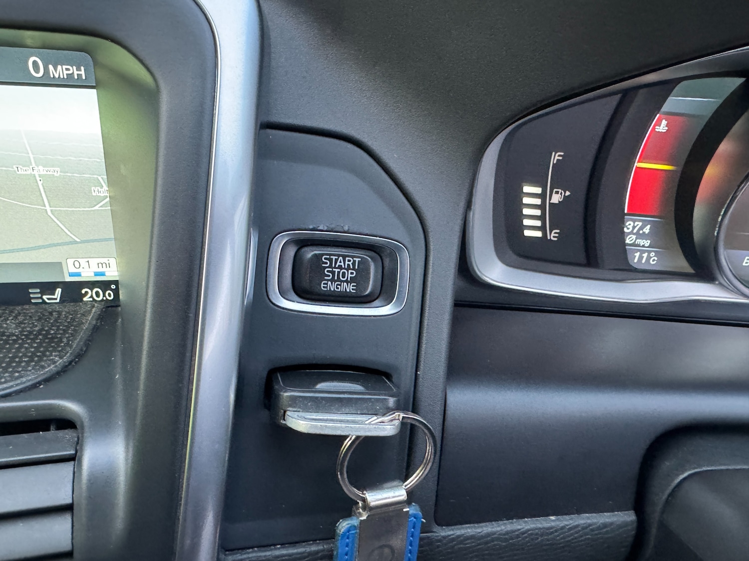 Used Volvo XC60 2014 for sale - 77043115: Photo 69