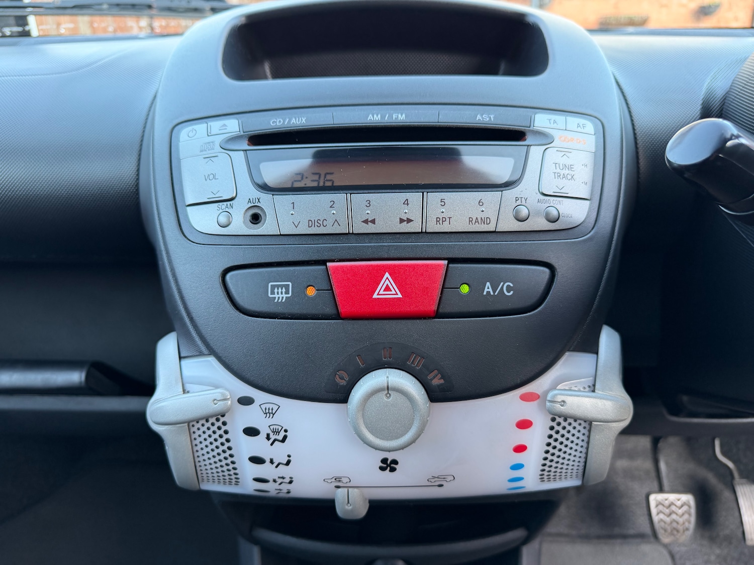 Used Toyota AYGO for sale - 77401415: Photo 22