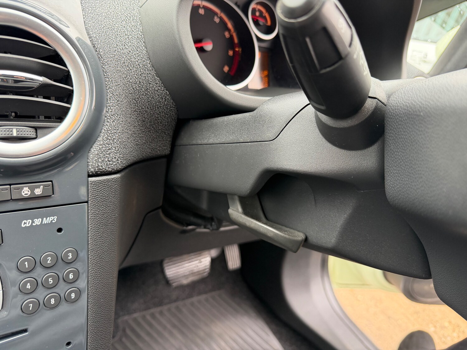 Used Vauxhall Corsa 2012 for sale - 77872232: Photo 18