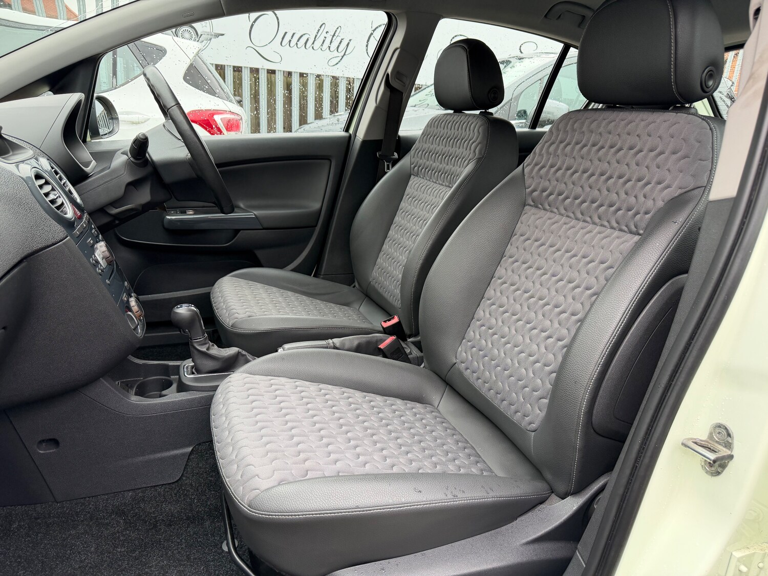 Used Vauxhall Corsa 2012 for sale - 77872232: Photo 28