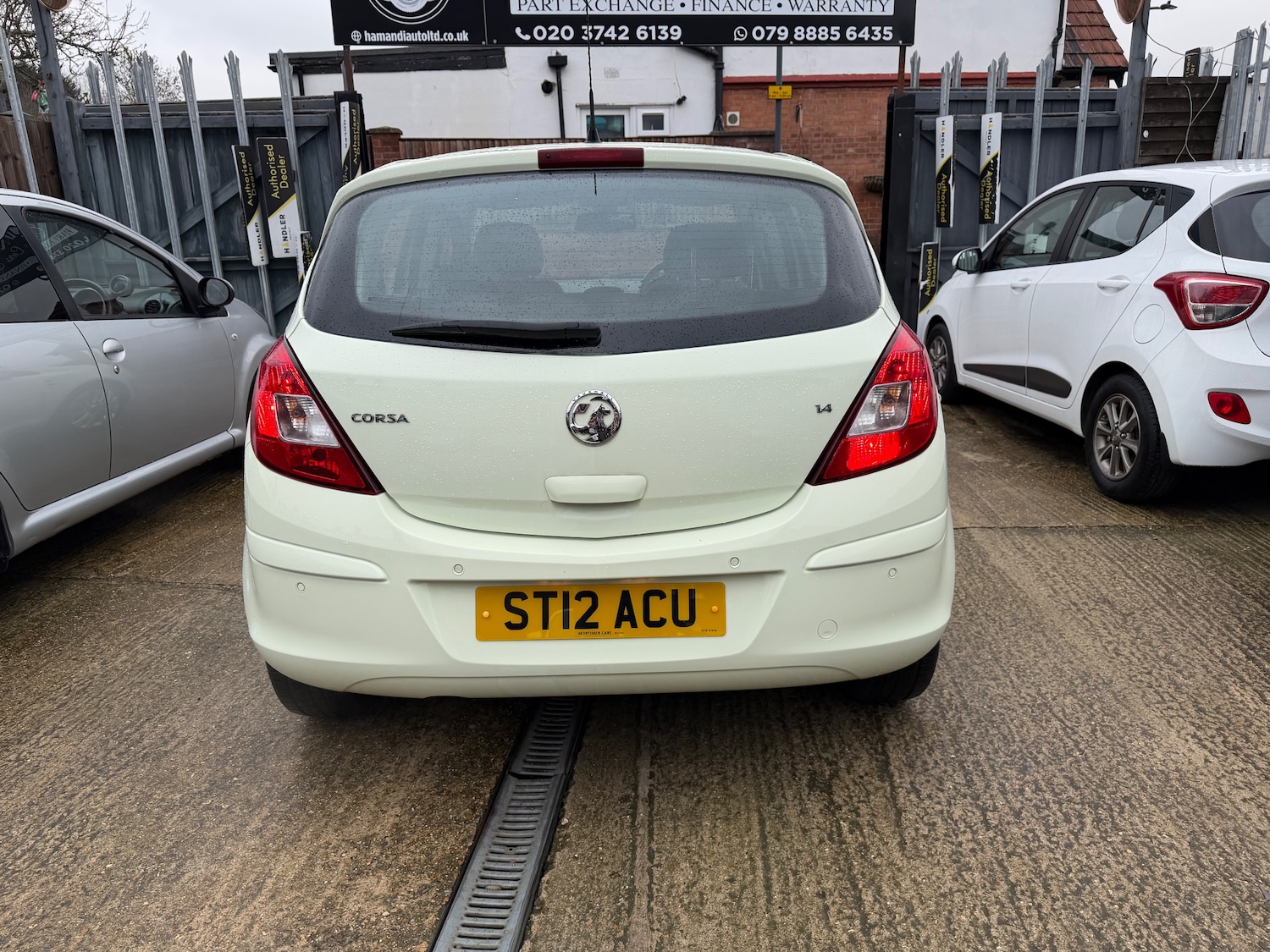 Used Vauxhall Corsa 2012 for sale - 77872232: Photo 4