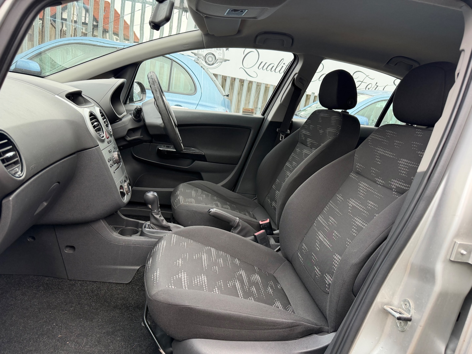 Used Vauxhall Corsa 2011 for sale - 77428292: Photo 14