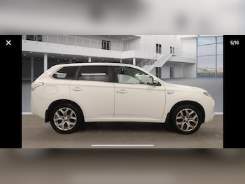 Used Mitsubishi Outlander 2015 for sale - 76928157: Photo